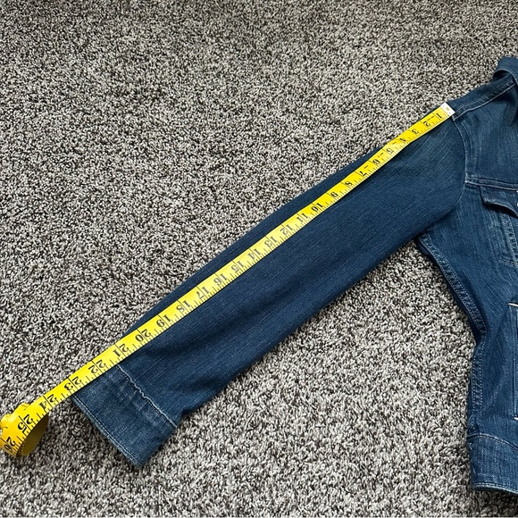 Women’s Classic Levi’s Denim Jean Jacket Medium - Picture 5 of 11